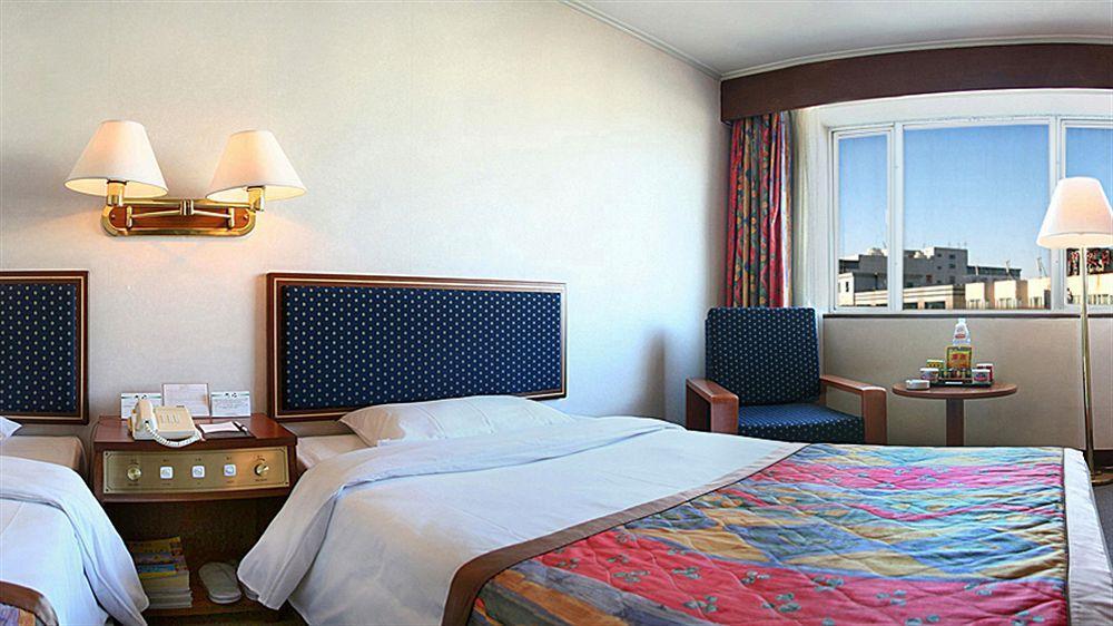 Sunworld Wangfujing Hotel